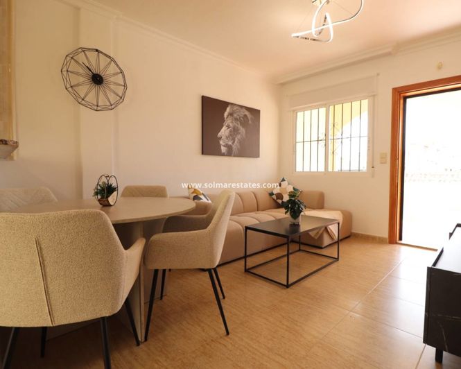 Image No.6-2 Bed Bungalow for sale