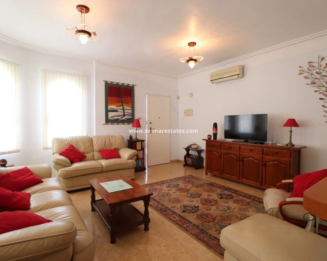 Image No.7-3 Bed Villa for sale