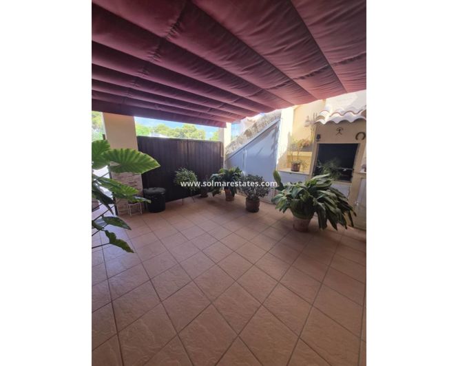 Image No.4-3 Bed Townhouse for sale