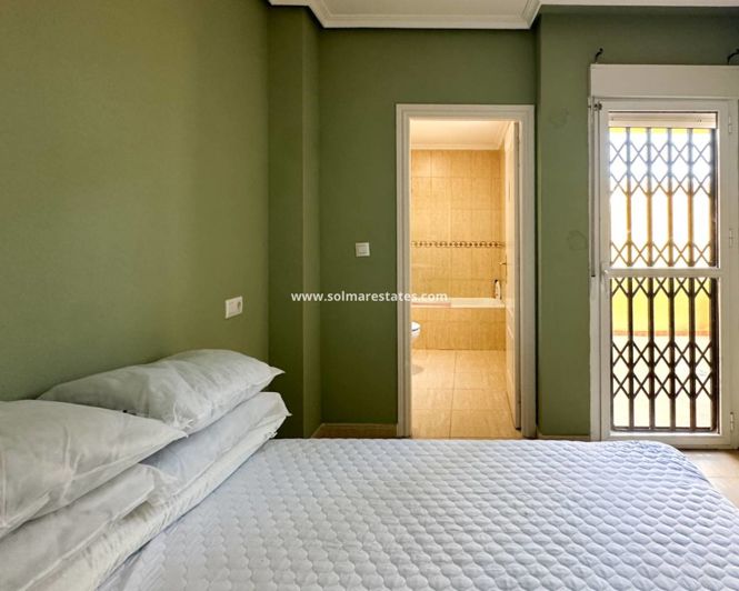 Image No.17-2 Bed Apartment for sale