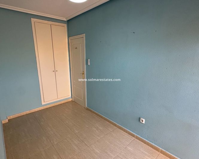 Image No.23-2 Bed Apartment for sale