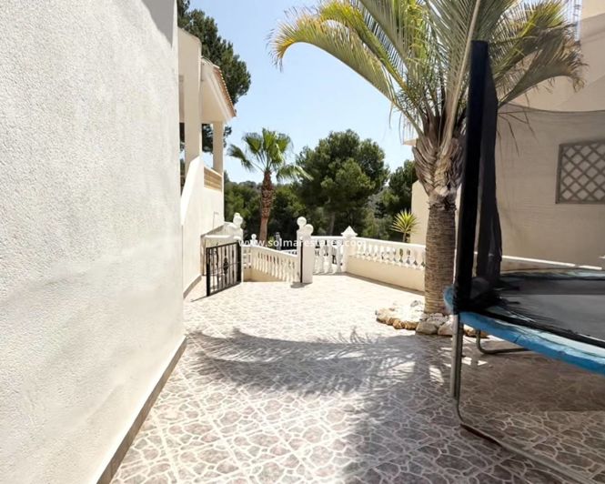 Image No.37-4 Bed Villa for sale