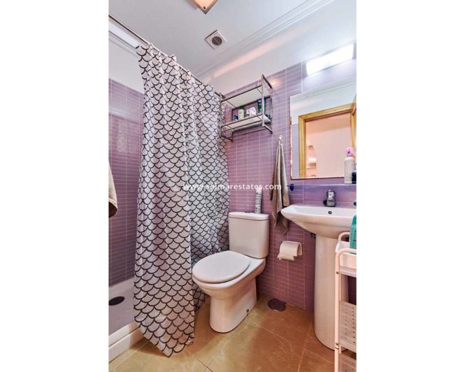 Image No.22-3 Bed Townhouse for sale