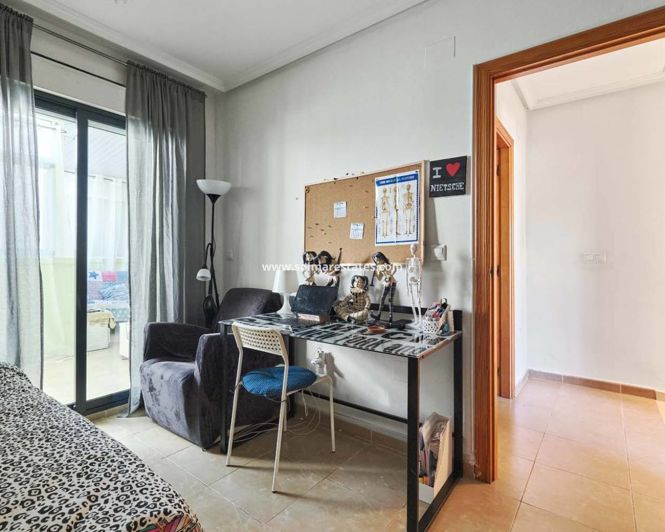 Image No.27-3 Bed Townhouse for sale