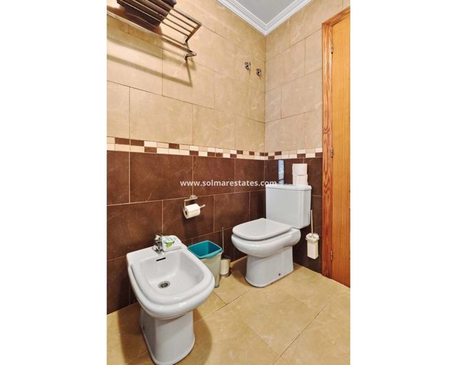 Image No.34-3 Bed Townhouse for sale