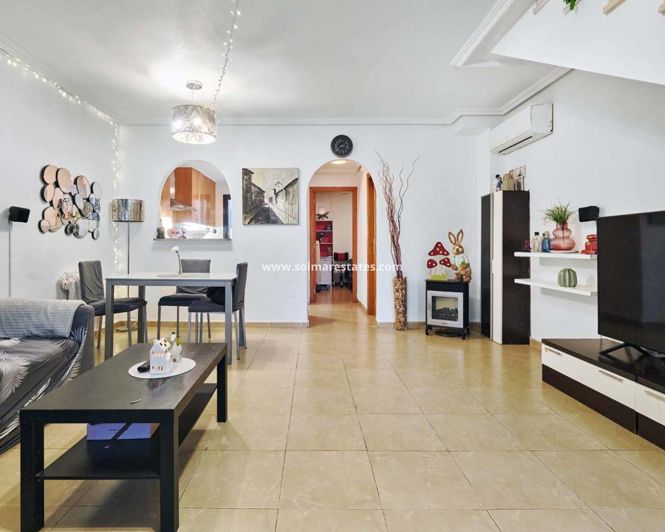 Image No.7-3 Bed Townhouse for sale