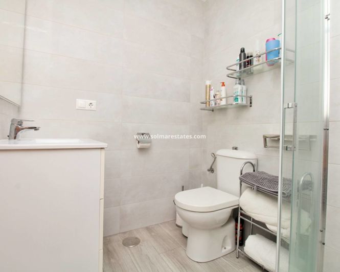 Image No.17-2 Bed Apartment for sale