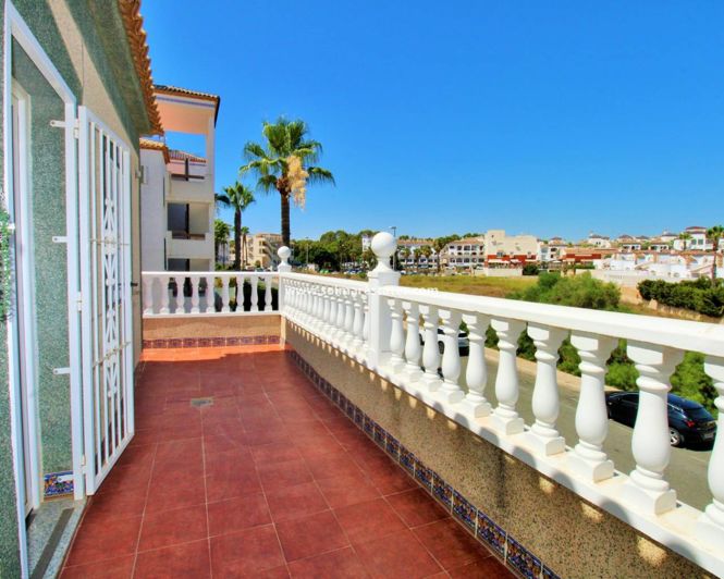 Image No.26-2 Bed Apartment for sale