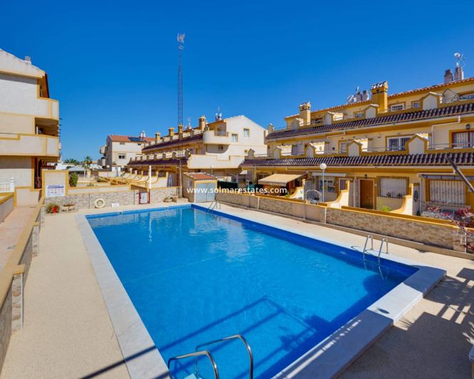 Image No.2-3 Bed Townhouse for sale