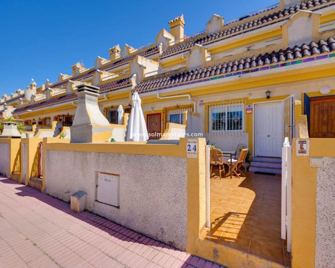 Image No.32-3 Bed Townhouse for sale