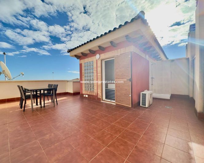 Image No.29-2 Bed Apartment for sale