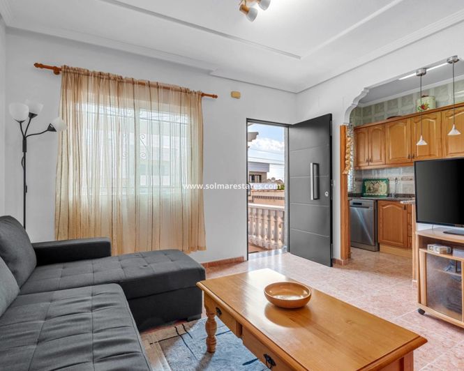 Image No.11-3 Bed Villa for sale