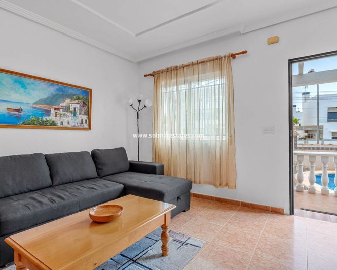 Image No.12-3 Bed Villa for sale