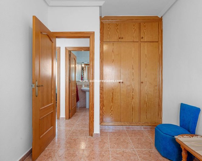 Image No.20-3 Bed Villa for sale
