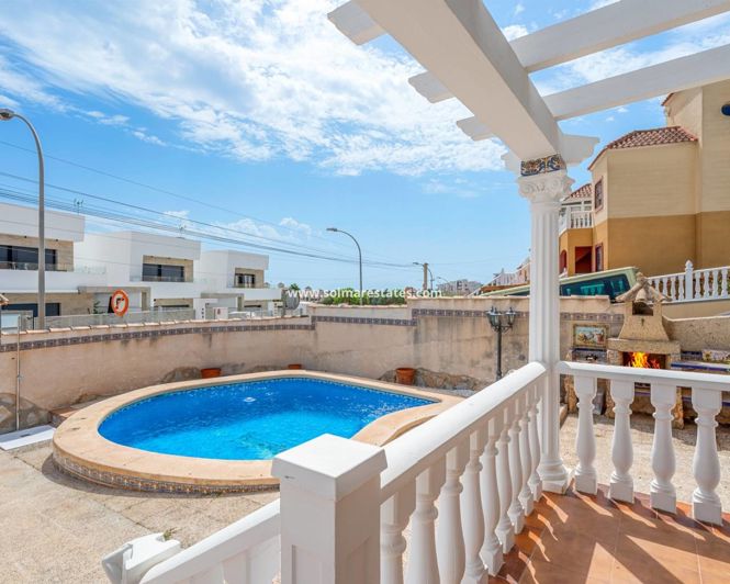 Image No.4-3 Bed Villa for sale