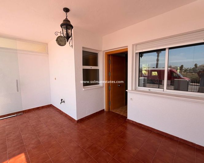 Image No.10-3 Bed Townhouse for sale