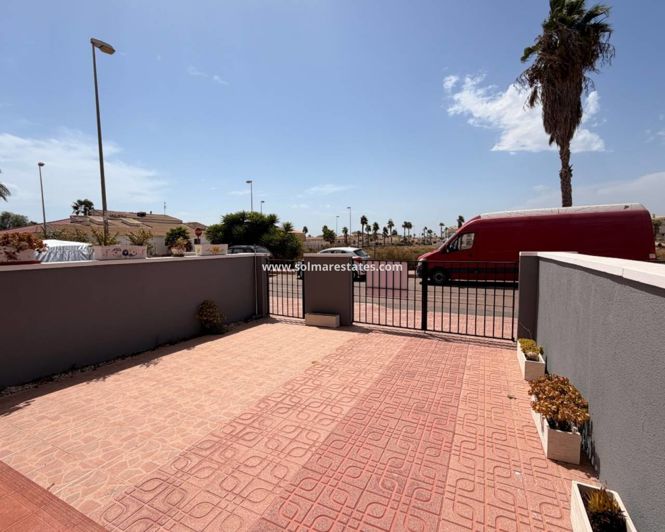 Image No.3-3 Bed Townhouse for sale