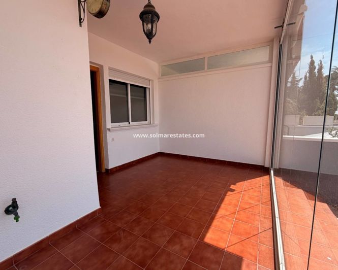 Image No.9-3 Bed Townhouse for sale