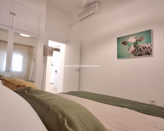 Image No.25-2 Bed Bungalow for sale