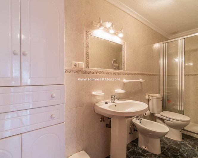 Image No.22-5 Bed Quad for sale