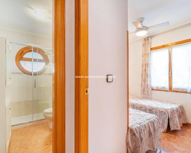 Image No.31-5 Bed Quad for sale
