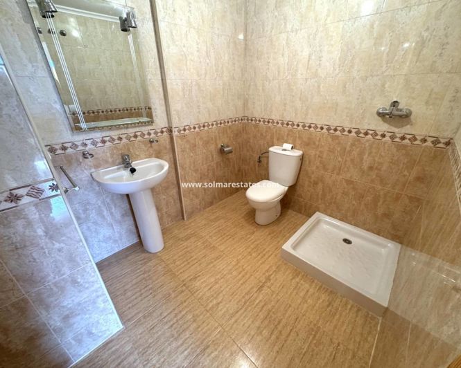 Image No.19-2 Bed Apartment for sale
