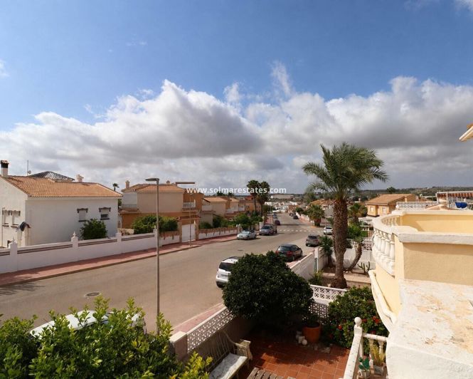 Image No.24-2 Bed Townhouse for sale