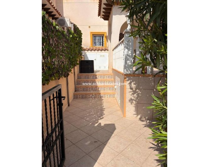 Image No.7-Quad de 2 chambres à vendre à Cabo Roig