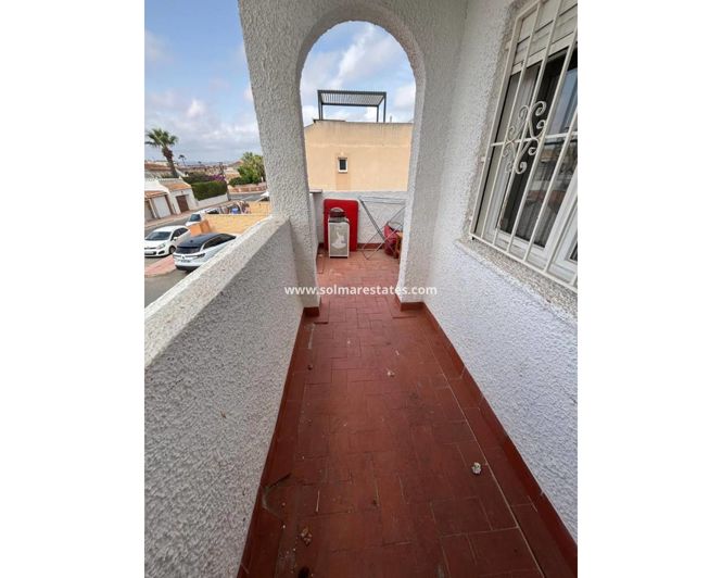 Image No.16-2 Bed Apartment for sale