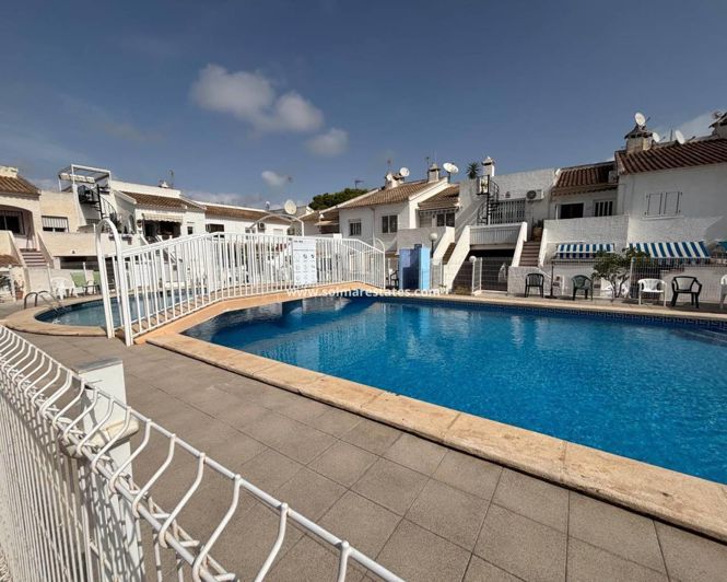 Image No.20-2 Bed Apartment for sale