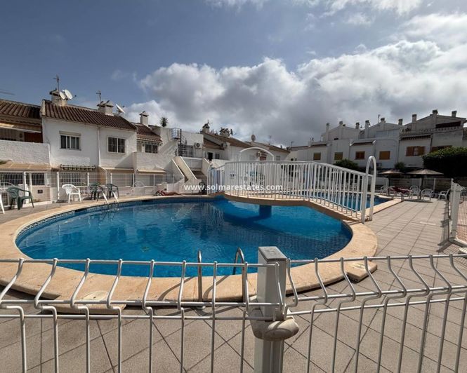 Image No.21-2 Bed Apartment for sale