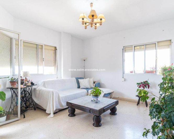 Image No.3-Appartement de 3 chambres à vendre à Torrevieja