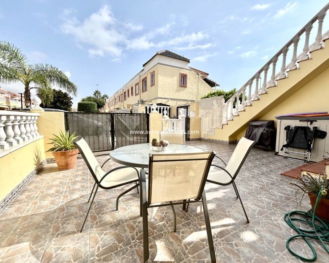 Image No.20-2 Bed Apartment for sale