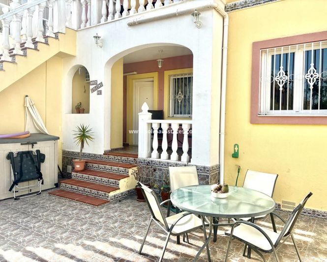 Image No.24-2 Bed Apartment for sale