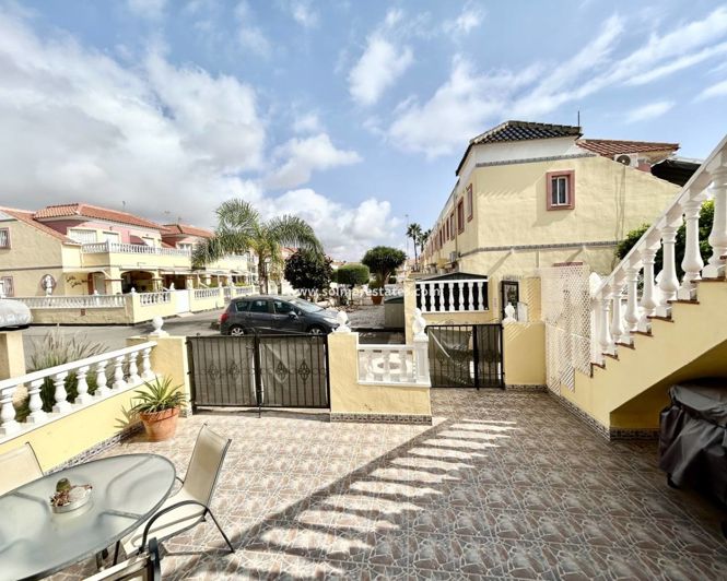 Image No.27-2 Bed Apartment for sale