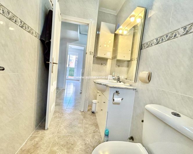 Image No.19-3 Bed Townhouse for sale
