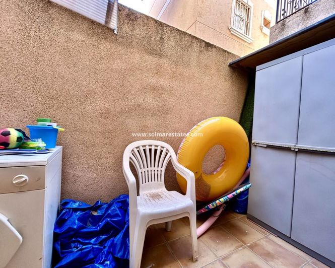 Image No.31-3 Bed Townhouse for sale