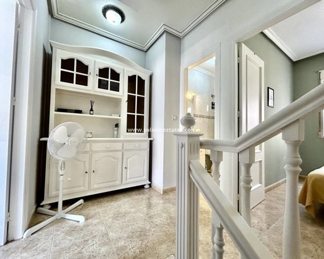 Image No.6-3 Bed Townhouse for sale
