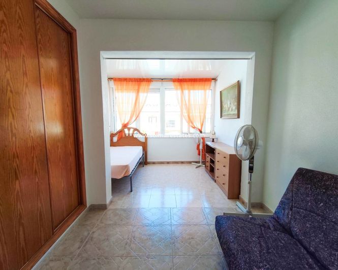 Image No.23-2 Bed Townhouse for sale