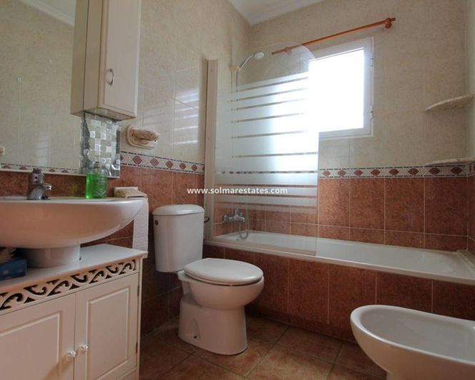 Image No.20-3 Bed Villa for sale