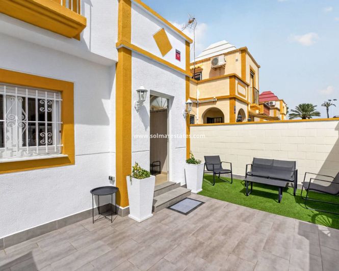 Image No.2-3 Bed Townhouse for sale
