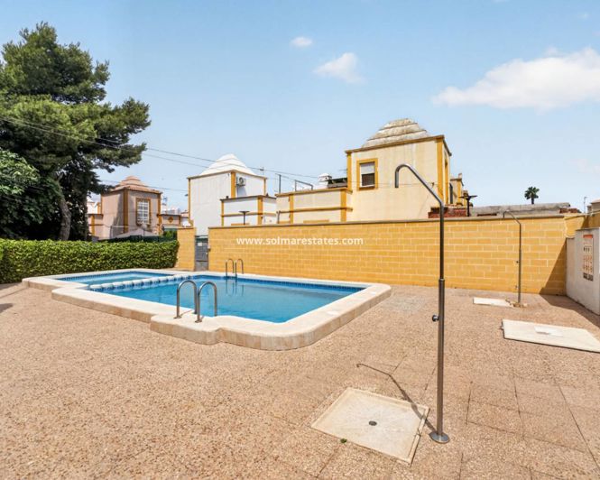 Image No.33-3 Bed Townhouse for sale