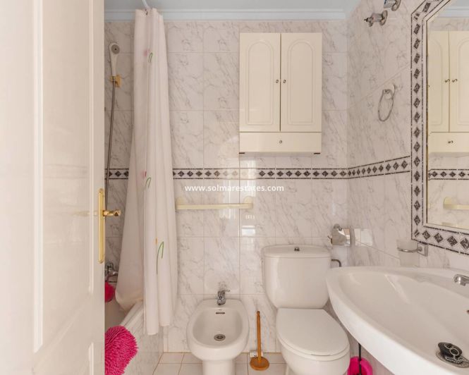 Image No.17-2 Bed Apartment for sale
