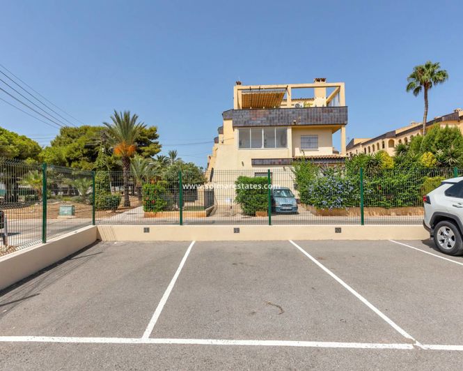Image No.22-2 Bed Apartment for sale