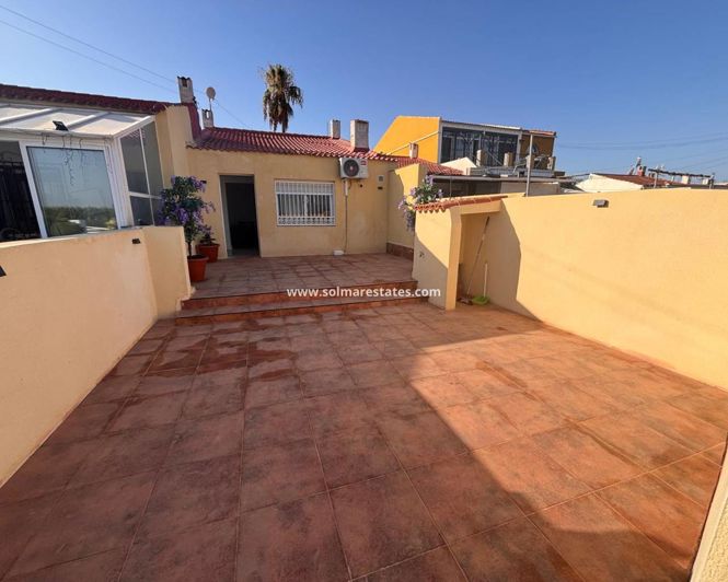 Image No.11-2 Bed Bungalow for sale