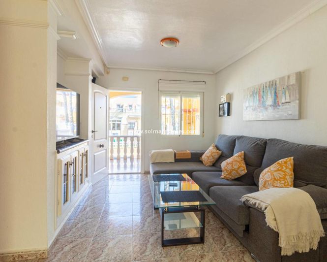 Image No.20-2 Bed Townhouse for sale