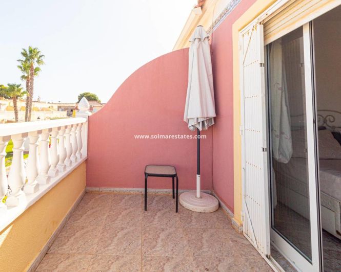 Image No.34-2 Bed Townhouse for sale
