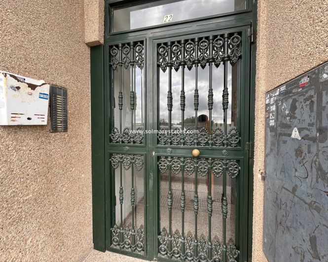 Image No.22-2 Bed Apartment for sale