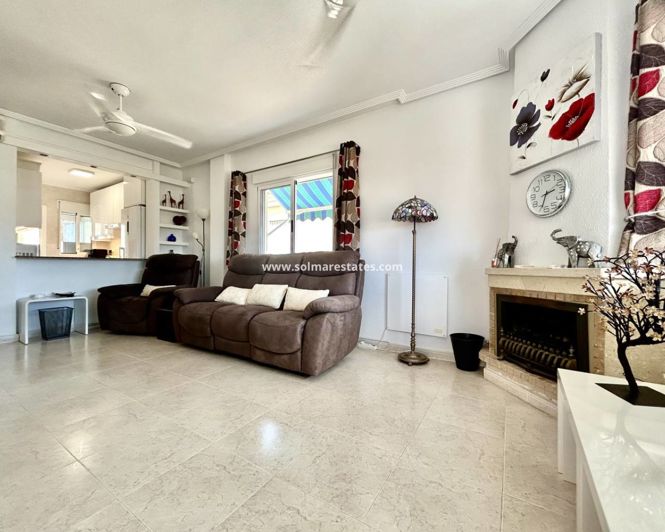 Image No.2-5 Bed Villa for sale