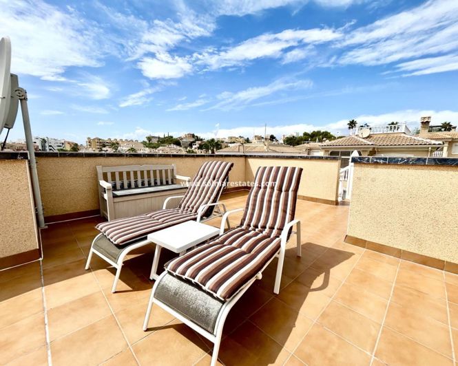 Image No.26-5 Bed Villa for sale